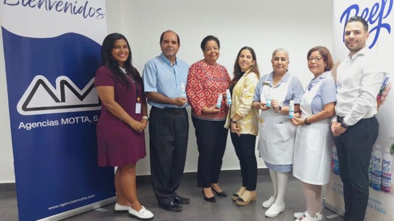 Instituciones médicas y sociales de Panamá reciben donación de Desinfectantes Beep en Aerosol