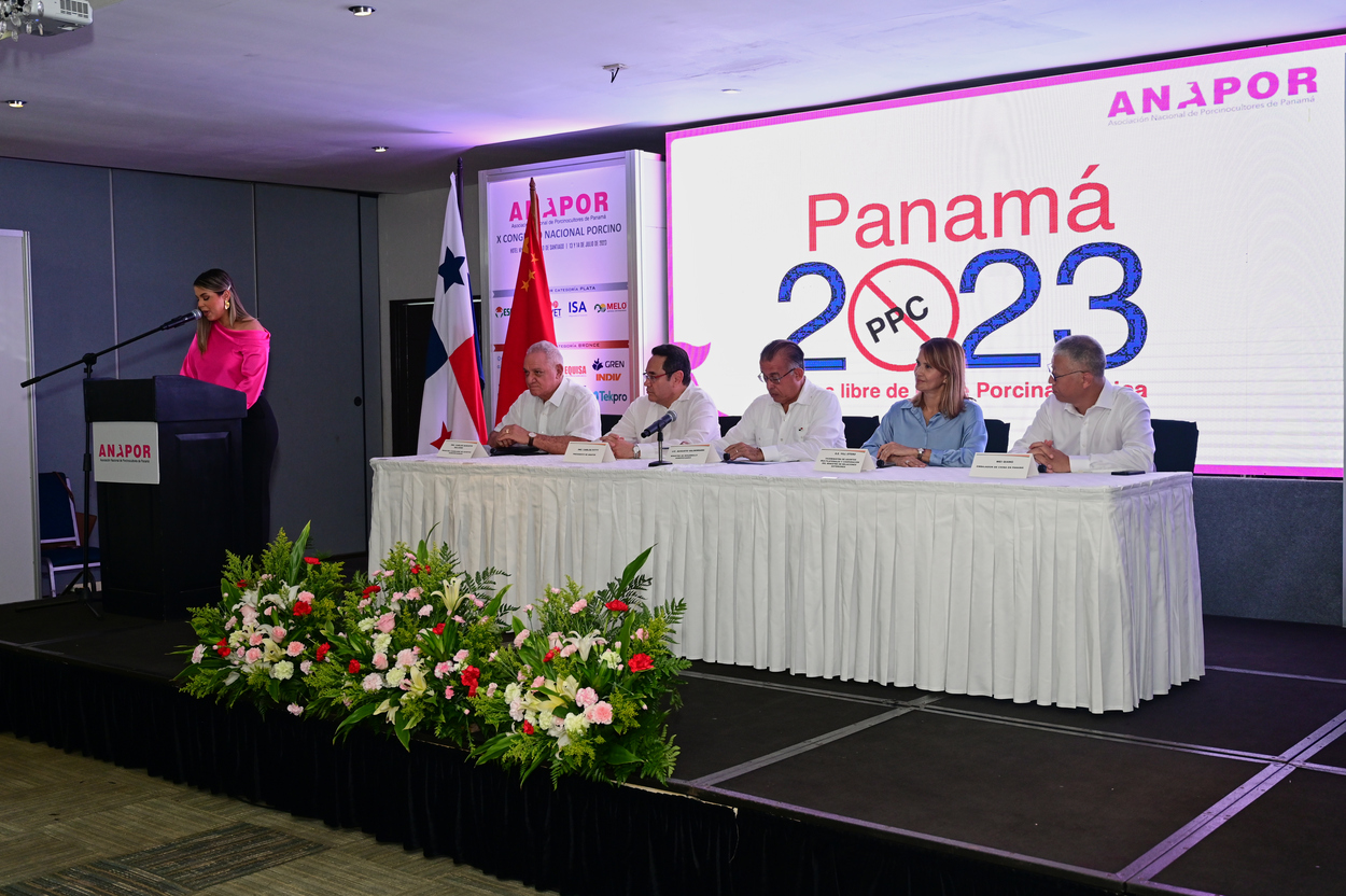 Inauguran el X Congreso Nacional Porcino Panamá 60 años libre de Peste Porcina Clásica