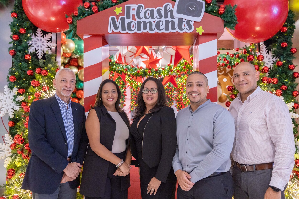 Canon y Altaplaza Mall lanzan “Flash Moments”