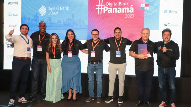 Fectivo se alza con Premio a Mejor Start-Up en el Digital Bank Panamá 2023