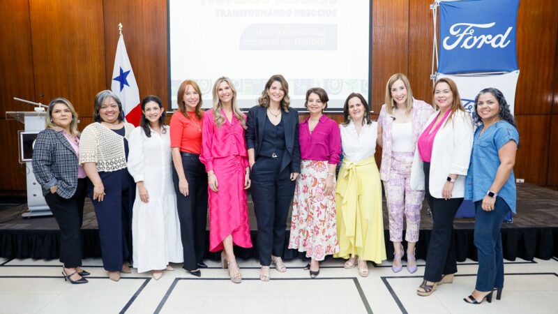 Ford auspicia el Foro Mujer+ Panamá: Mujeres líderes transformando los negocios