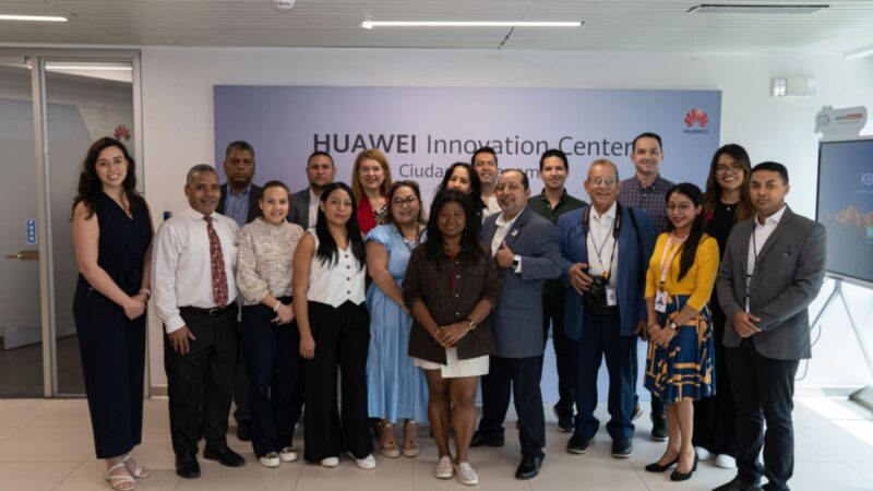 Huawei Presentó el ecosistema de Aulas escolares y Oficinas inteligentes con IdeaHub Series