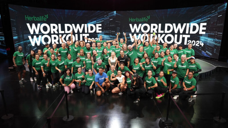 Herbalife obtiene un título de GUINNESS WORLD RECORDS™ [RÉCORD MUNDIAL GUINNESS] con la Sesión de Entrenamiento Mundial 2024