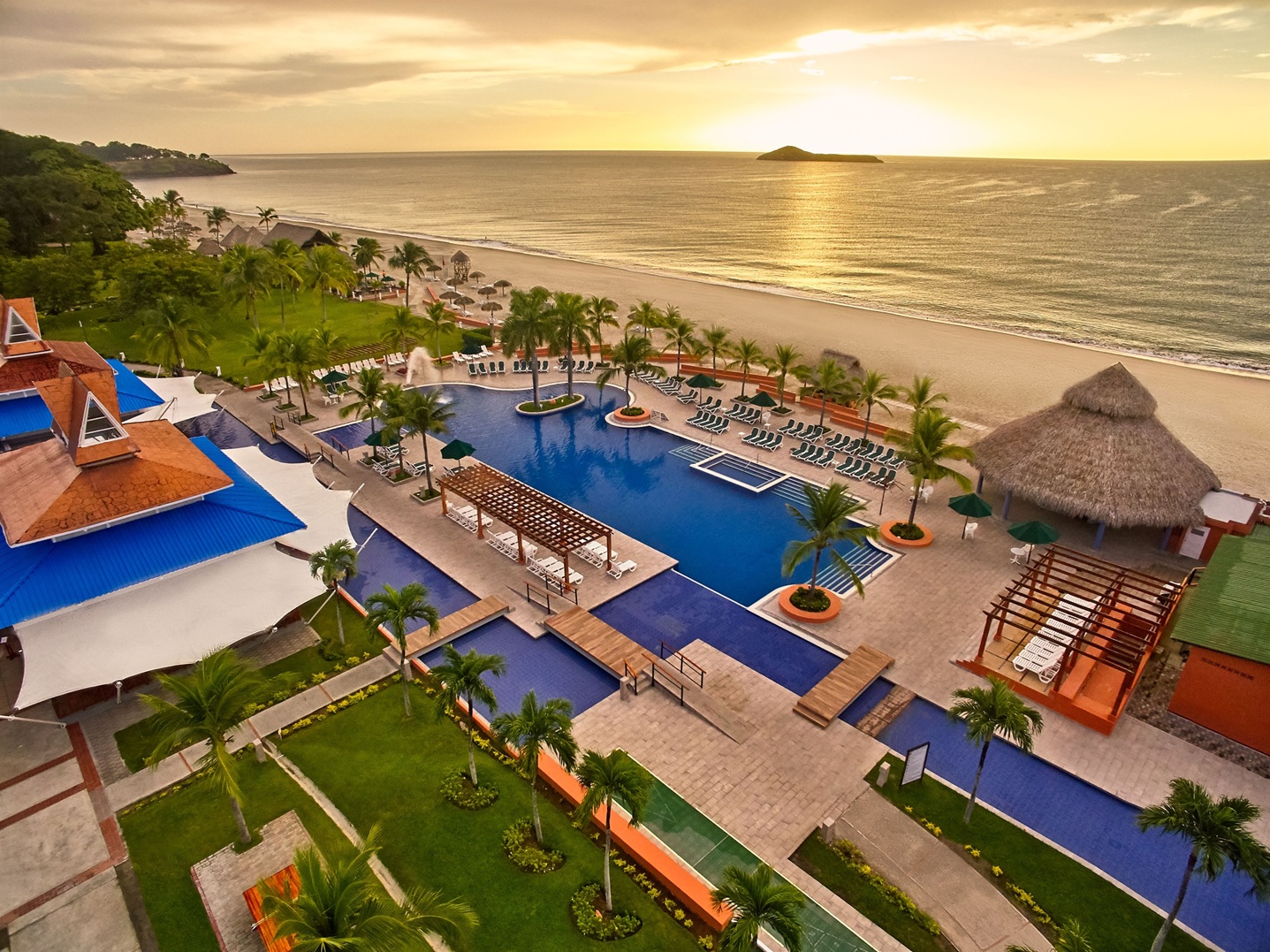 Vacaciones para los más jóvenes Grand Decameron Panamá lanza su primera “School Week”