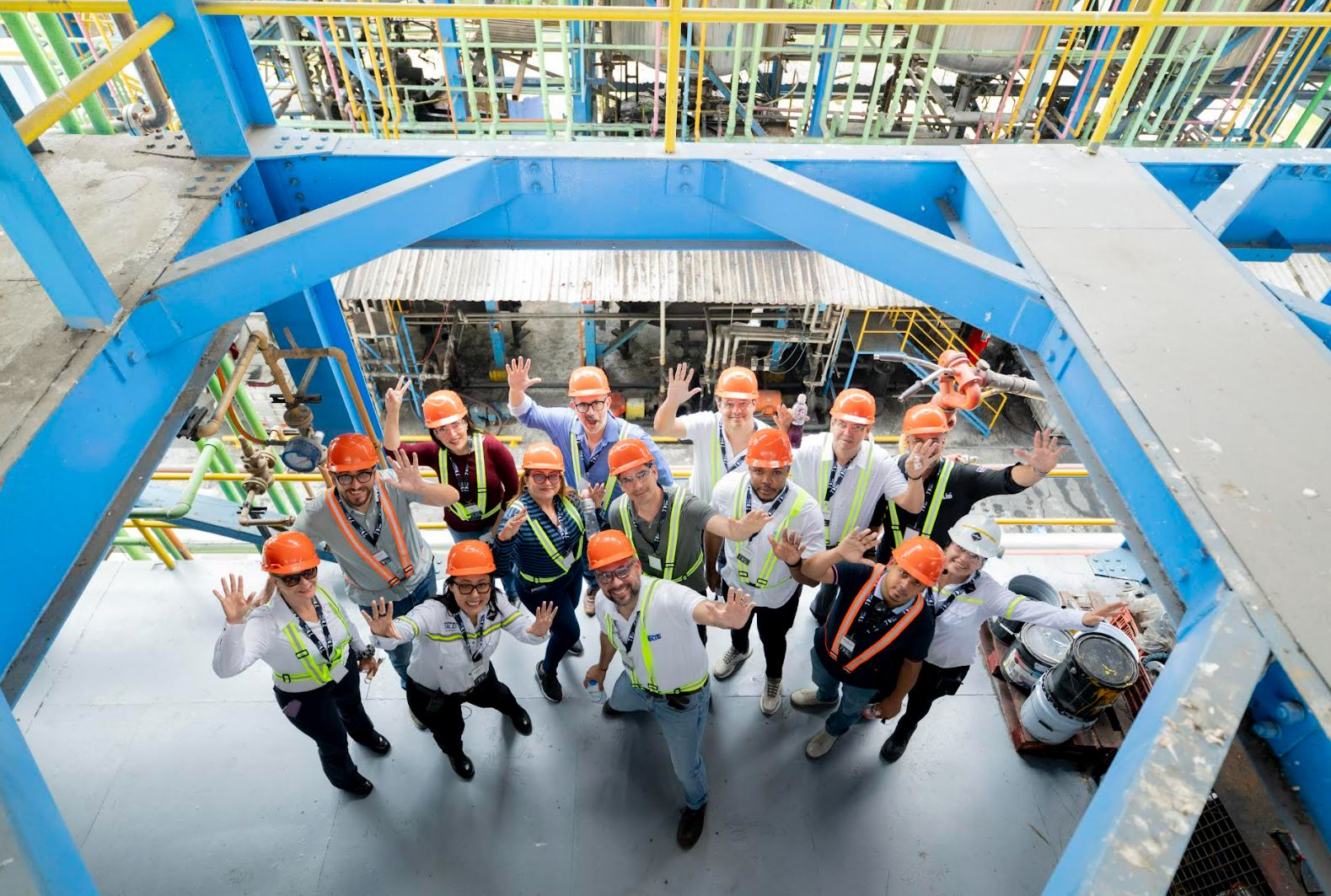 SIETE DÉCADAS DE COLOR: GRUPO SOLID CELEBRA 70 AÑOS TRANSFORMANDO LA REGIÓN
