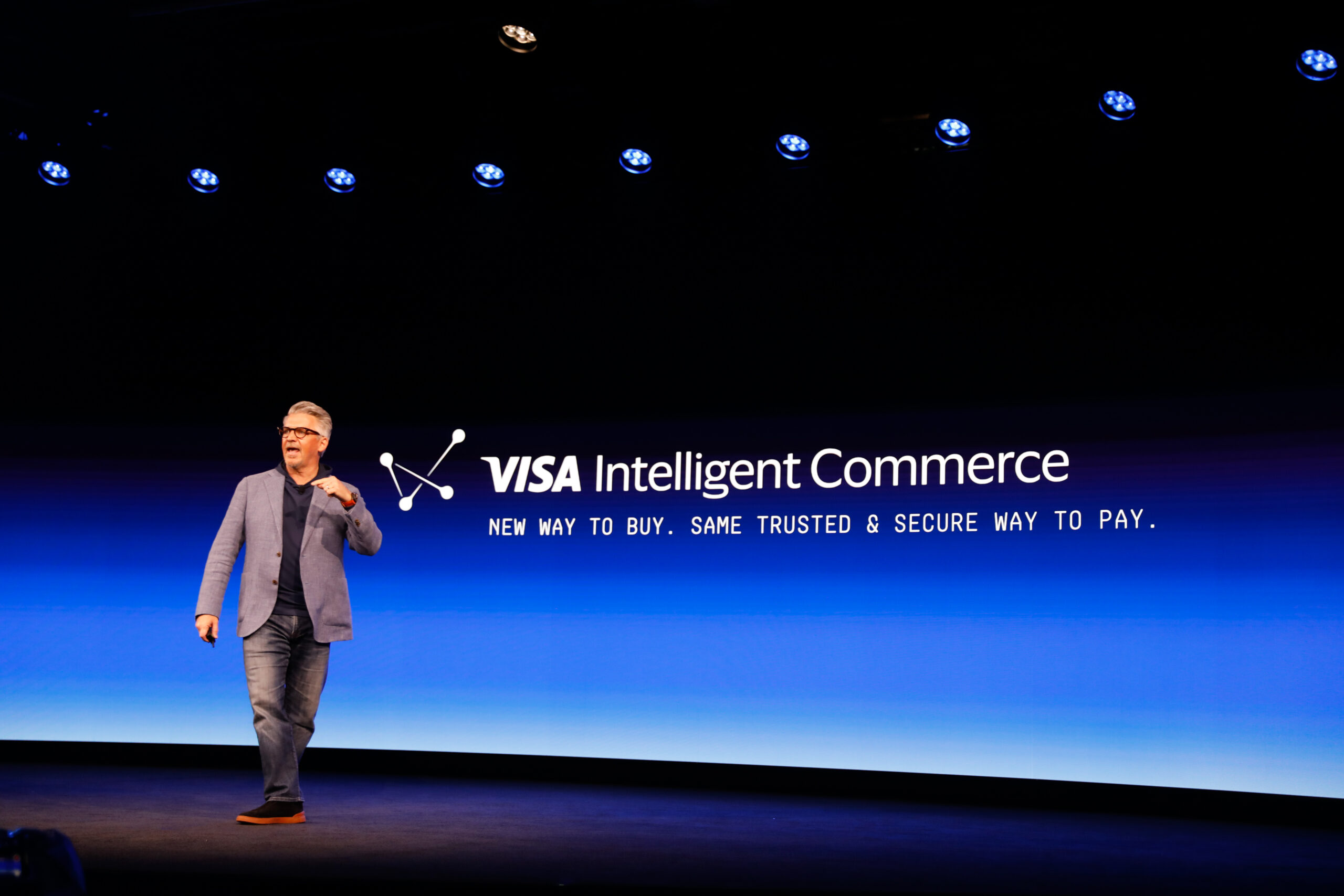Buscar y comprar con Inteligencia Artificial: Visa revela nueva era de comercio