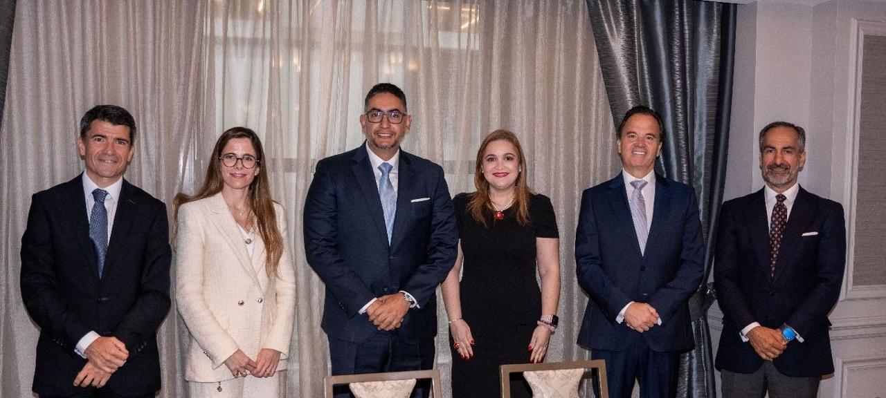 BBVA y Caja de Ahorros formalizan un acuerdo de financiación de B/. 300 millones para impulsar la economía de Panamá