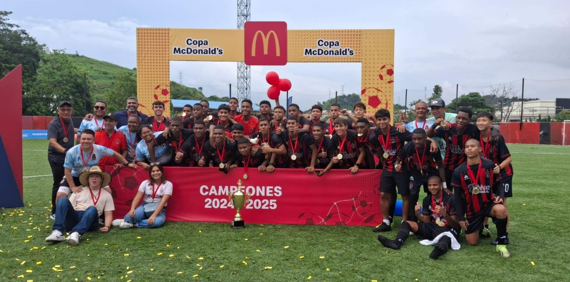 La Copa McDonald’s culmina su temporada 2025 destacando el talento y la pasión del fútbol juvenil