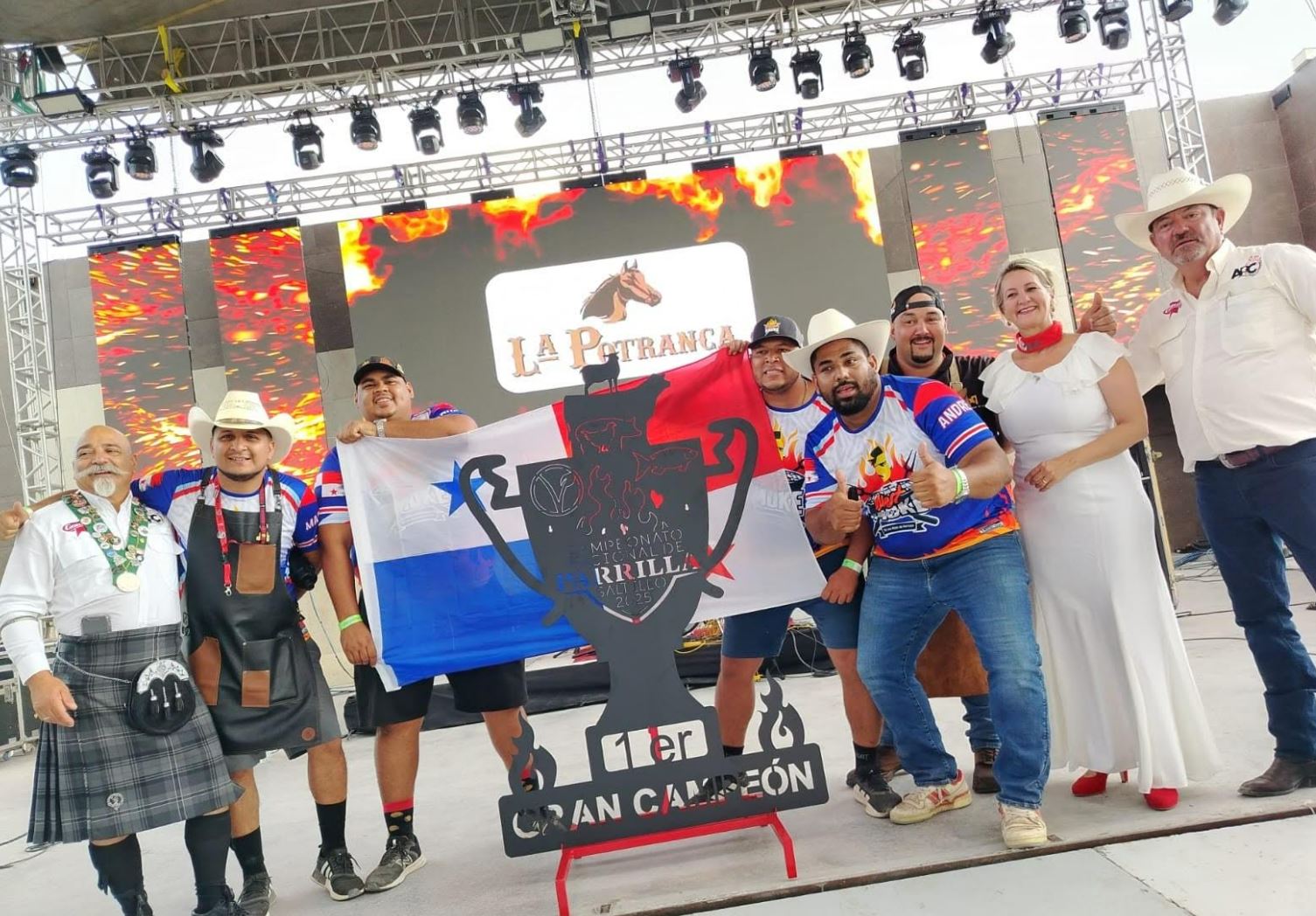 Histórico triunfo panameño West Smoke de Panamá Oeste, se corona Grand Champion del Campeonato Nacional de Parrilla en Coahuila México