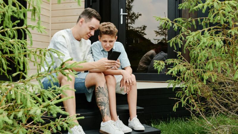 Los nuevos retos de las experiencias de marketing para papás de la Gen–Z