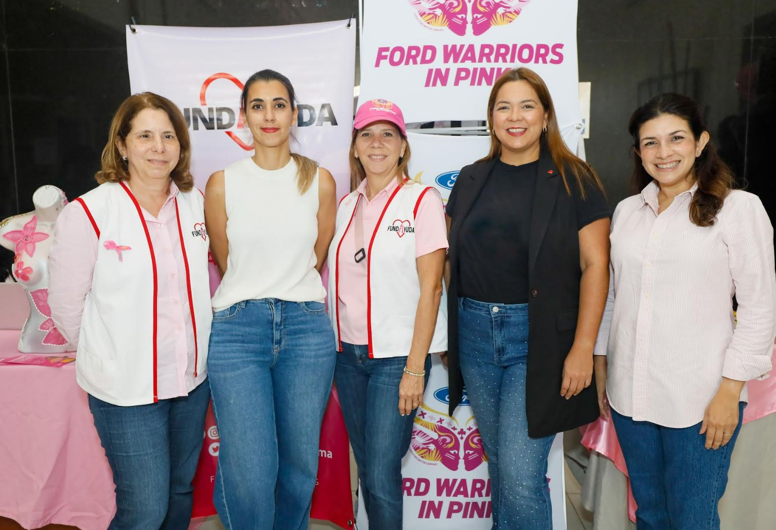 FORD Y FUNDAYUDA IMPULSAN LAS CLÍNICAS ROSADAS PARA LA DETECCIÓN TEMPRANA DEL CÁNCER DE MAMA