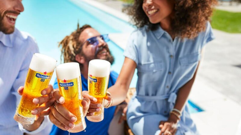 ¿NO TOMAR ALCOHOL? NO IMPORTA EL POR QUÉ.  NUEVA CAMPAÑA DE HEINEKEN® 0.0 DICE QUE NO HAY QUE DAR EXPLICACIONES