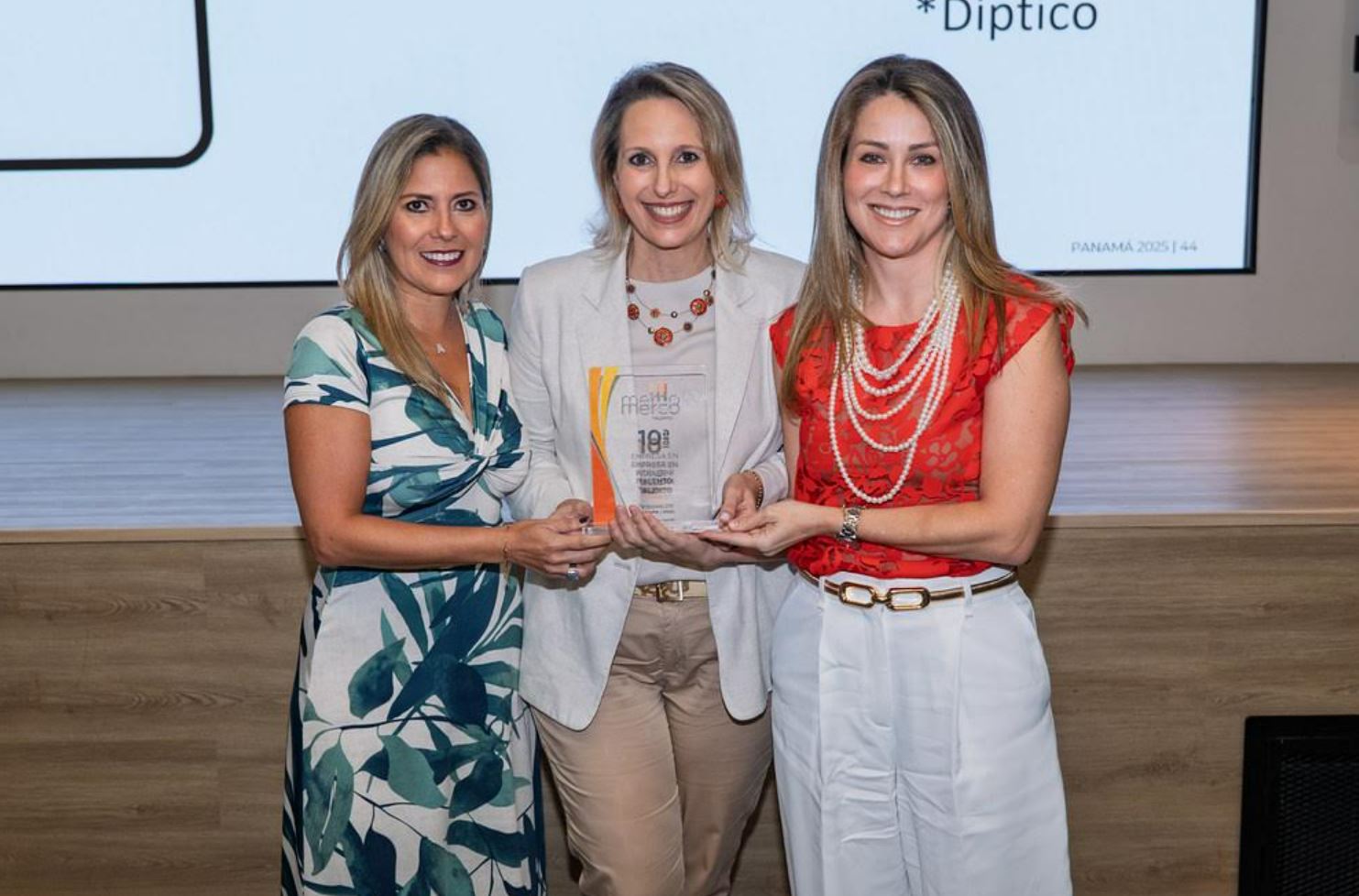 Arcos Dorados vuelve a destacar entre las 10 mejores empresas para trabajar en Panamá según Merco Talento 2025