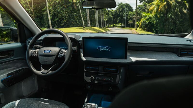 Ford presenta la nueva camioneta Maverick® y la renovada BroncoSport™ SUV en evento Lo Urbano y Lo Salvaje