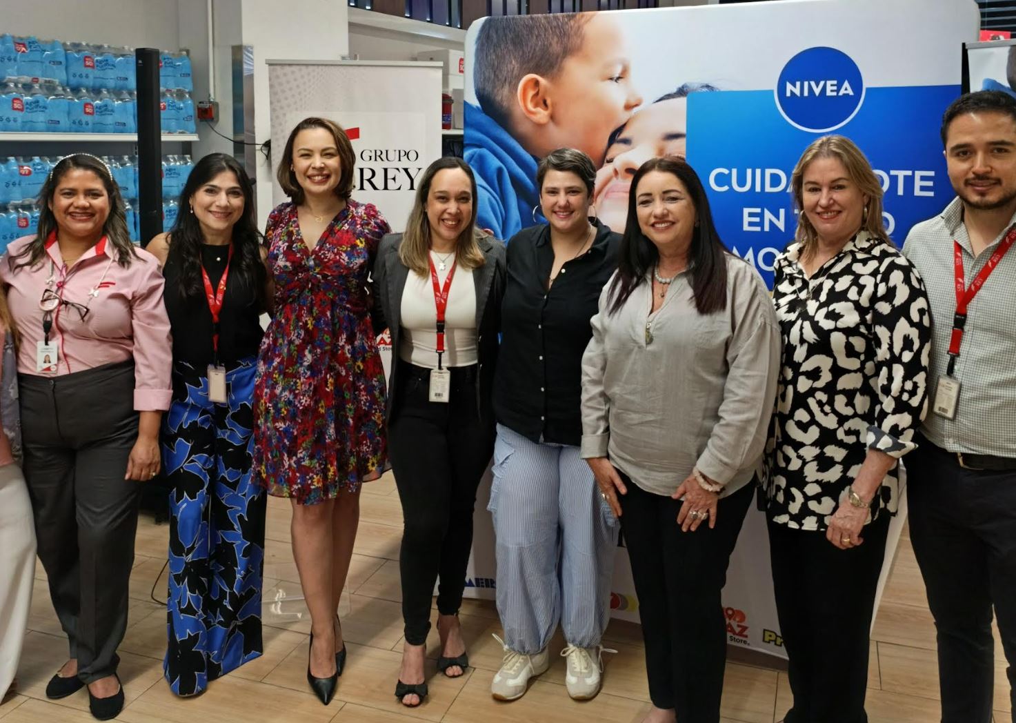 GRUPO REY Y NIVEA RENUEVAN SU COMPROMISO PARA APOYAR A LA FUNDACIÓN AMIGOS DEL NIÑO CON LEUCEMIA Y CÁNCER (FANLYC)