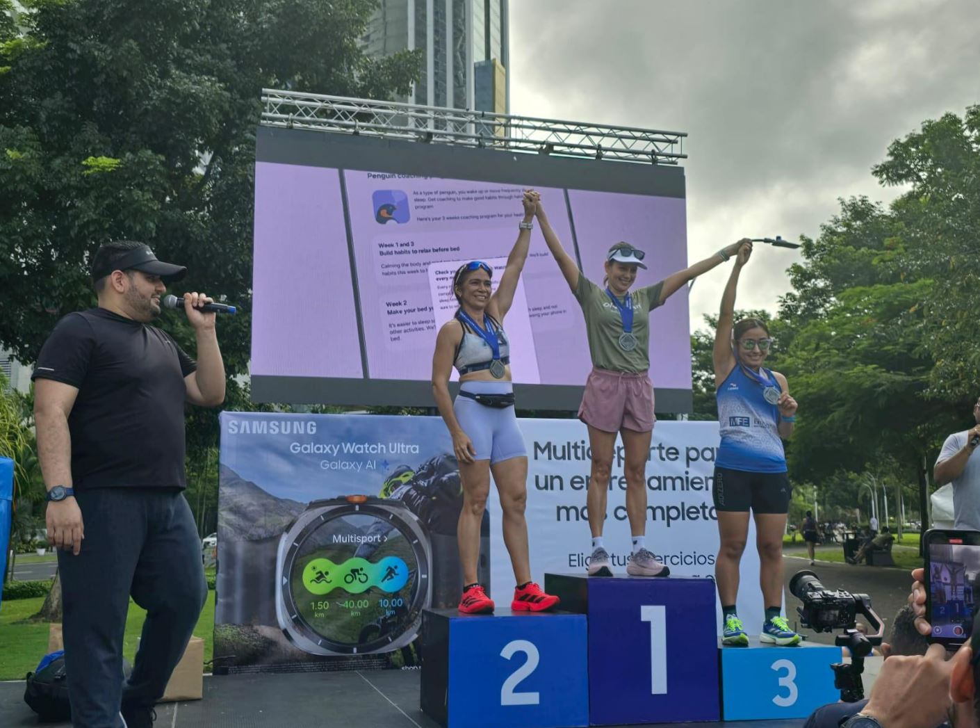 Samsung lleva la inteligencia artificial a la muñecaen el Panama International Half Marathon 2025