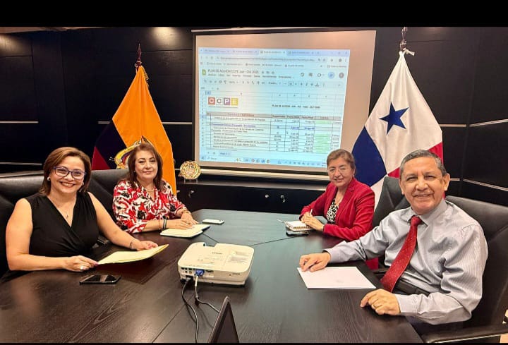 Panamá y Ecuador fortalecen su relación comercial tras salida de Panamá de la lista de paraísos fiscales