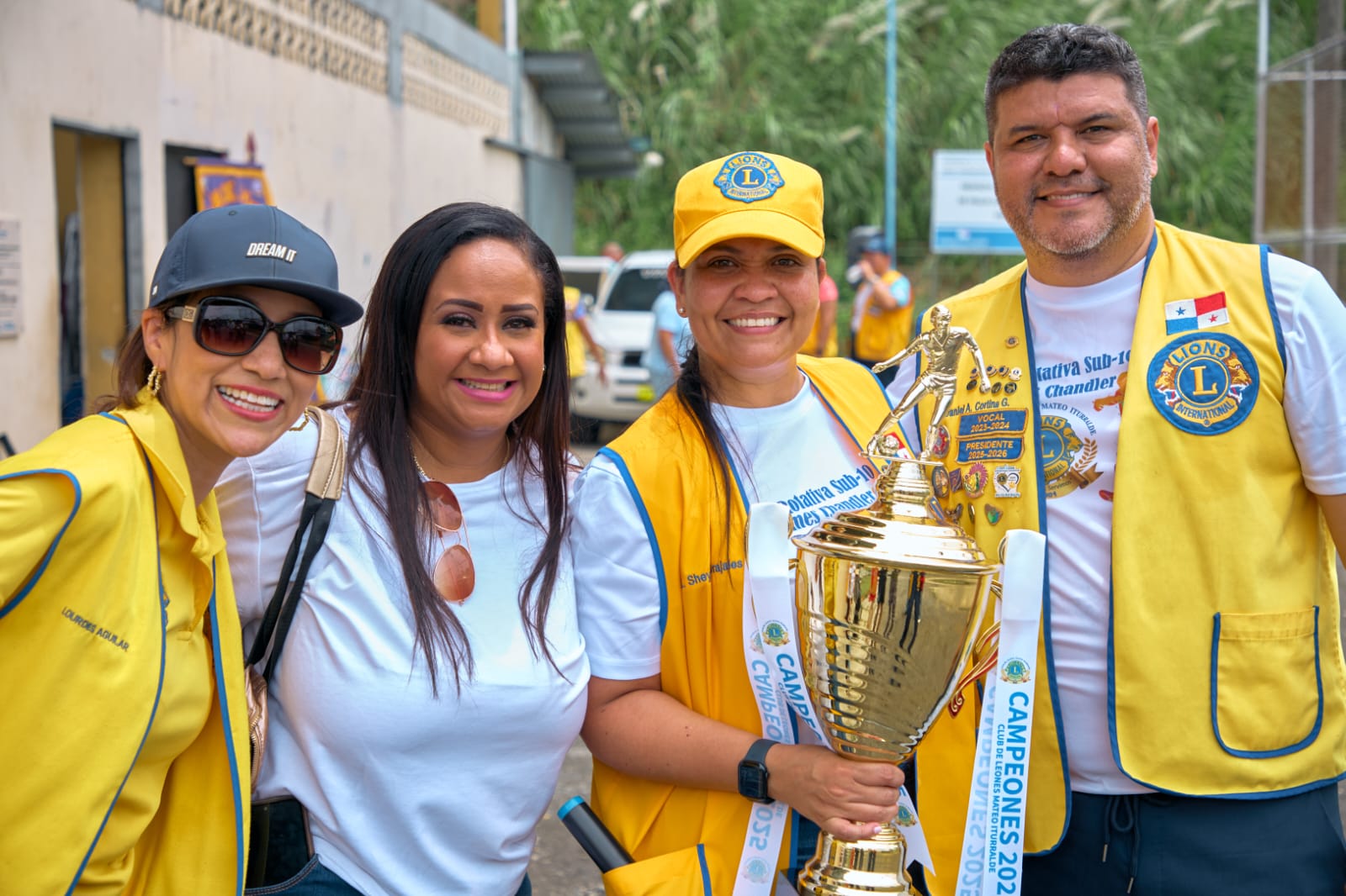 Club de Leones de Mateo Iturralde inaugura Copa Rotativa Sub-10 en honor a James Chandler 
