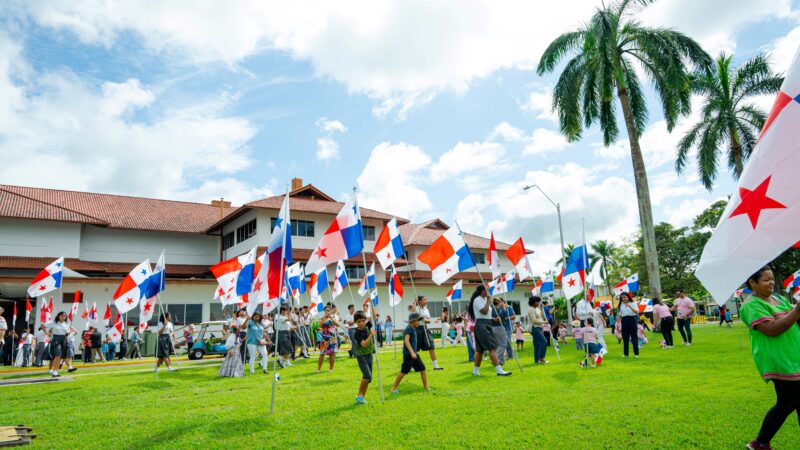 Siembra de Banderas reafirma el compromiso con la identidad nacional en Ciudad del Saber