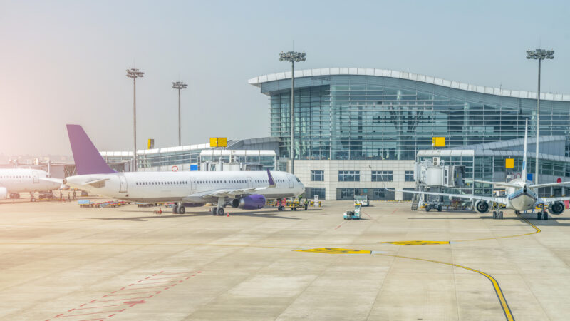 Uno de cada tres panameños se siente más seguro viajando si conoce a alguien en el destino