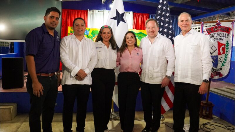 La Fundación AES Panamá se suma a la iniciativa “Agua en tu Aula” con proyecto piloto en escuela Bilingüe Gatuncillo