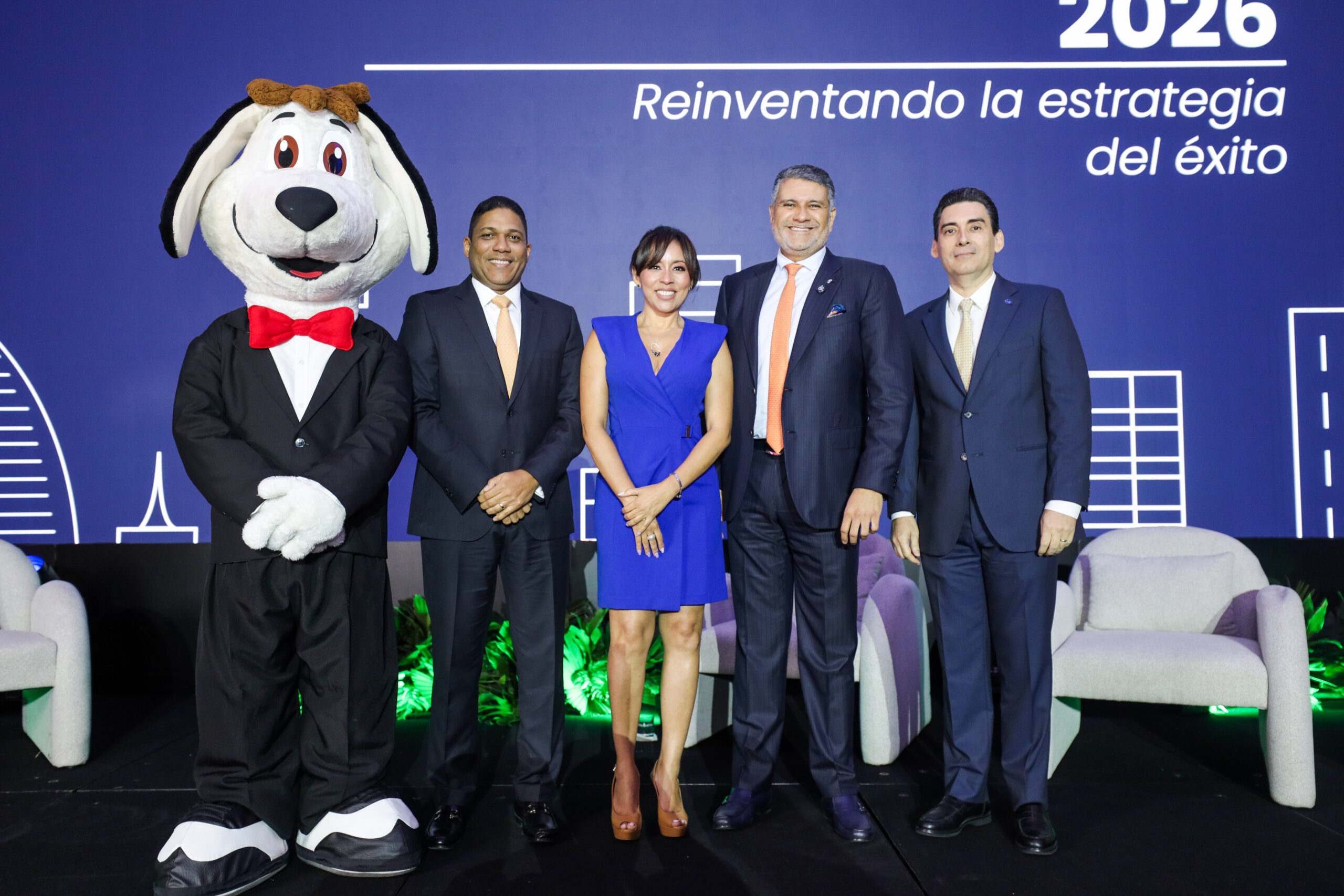 Caja de Ahorros impulsa el desarrollo del país, con el primer Foro Inmobiliario 2026: “Reinventando la Estrategia del Éxito”.