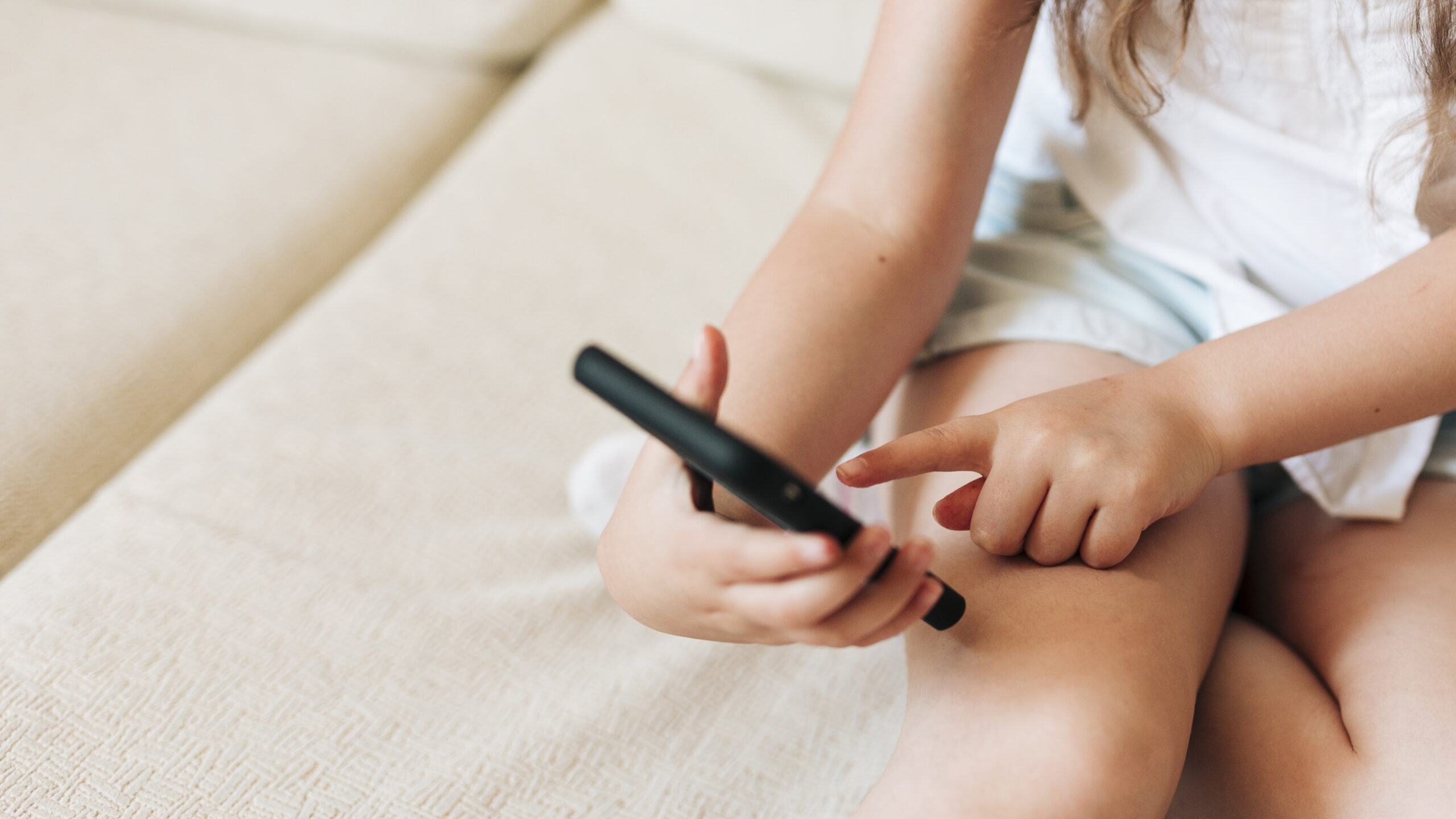 Nomofobia infantil: el riesgo oculto para la salud mental de niños y niñas