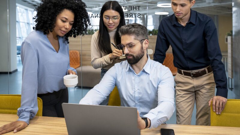 9 de cada 10 especialistas en RR.HH. afirma que el regreso a la presencialidad es un hecho