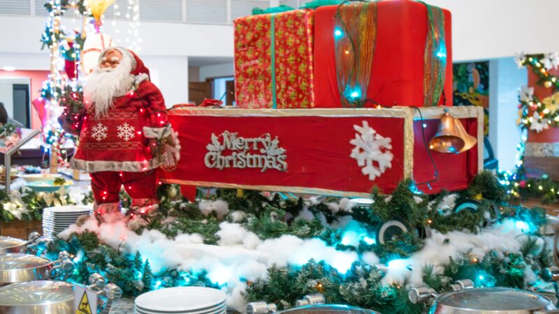 Celebra Navidad y Año Nuevo con todo incluido en Grand Decameron Panamá, A Trademark All Inclusive: donde la magia se encuentra con el mar.