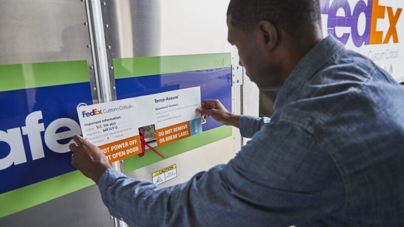 FedEx recibe certificación para sus operaciones en logística farmacéutica en Panamá