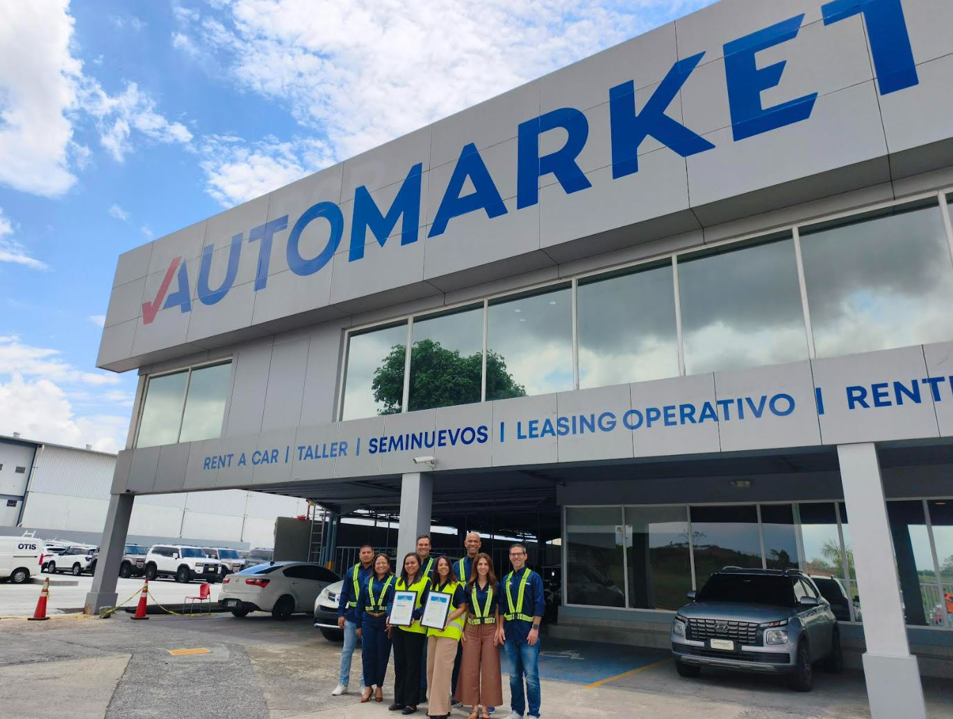 Automarket renueva por tercer año consecutivo su certificación ISO 45001:2018 — la única empresa del sector de movilidad en Panamá con este estándar