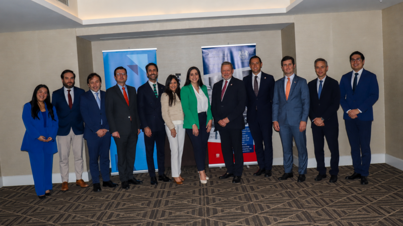 Reino Unido y CAF celebraron su compromiso con el desarrollo sostenible a través de una nueva alianza Chevening
