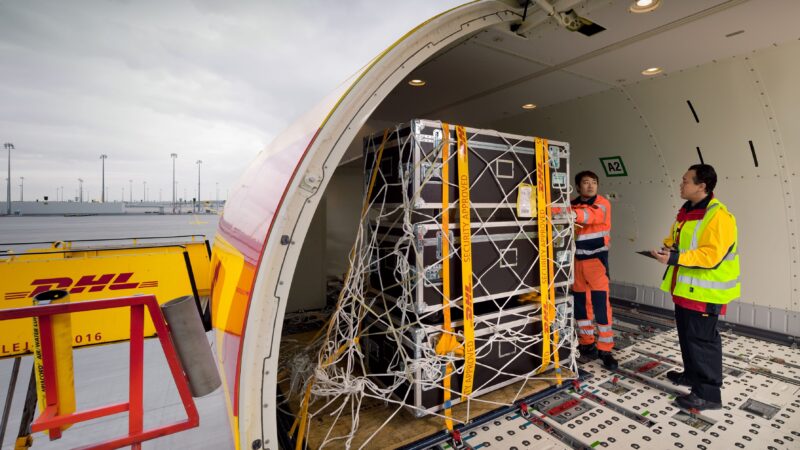 DHL Express fortalece en Panamá su solución Heavy Weight Express para envíos urgentes de mayor peso
